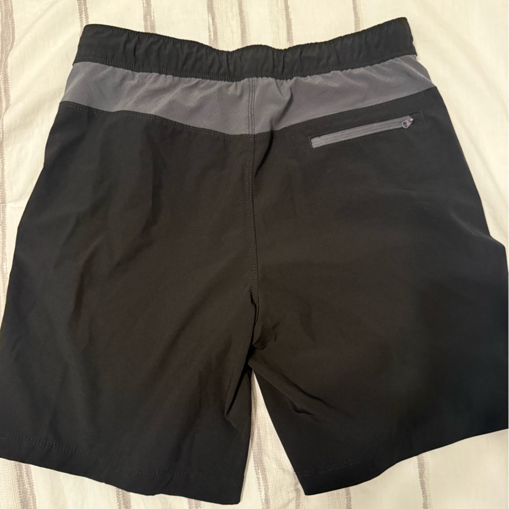 Like new! Speedo Swim trunks men’s S. Super comfortable Elastic waistband.